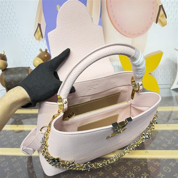 2026120185551548 270